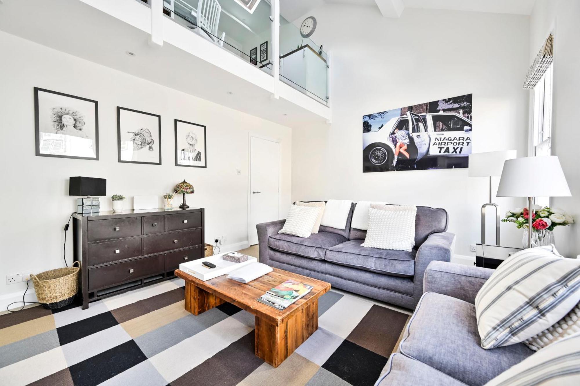 Апартаменты New Chic 3-Bed Flat In Clapham Лондон Экстерьер фото